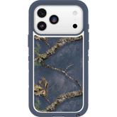 iPhone 17 Pro Max Defender Series Pro XT Realtree APX Case
