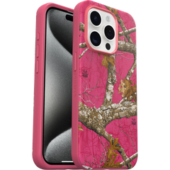 iPhone 15 Pro Symmetry Series Case for MagSafe Realtree