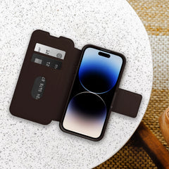 iPhone 14 Pro Strada Series Case